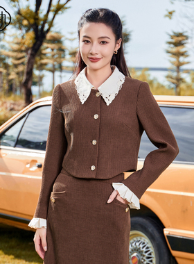 固执秋季新款学院娃娃领灯芯绒长袖小个子短外套90234DT08459