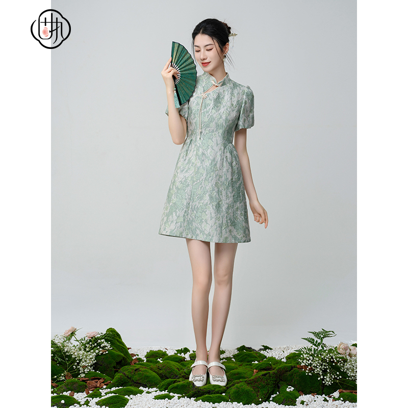 固执新中式提花短款改良旗袍