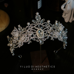 高级设计感轻奢蝴蝶结儿童公主水晶皇冠头饰女童水钻王冠生日礼物