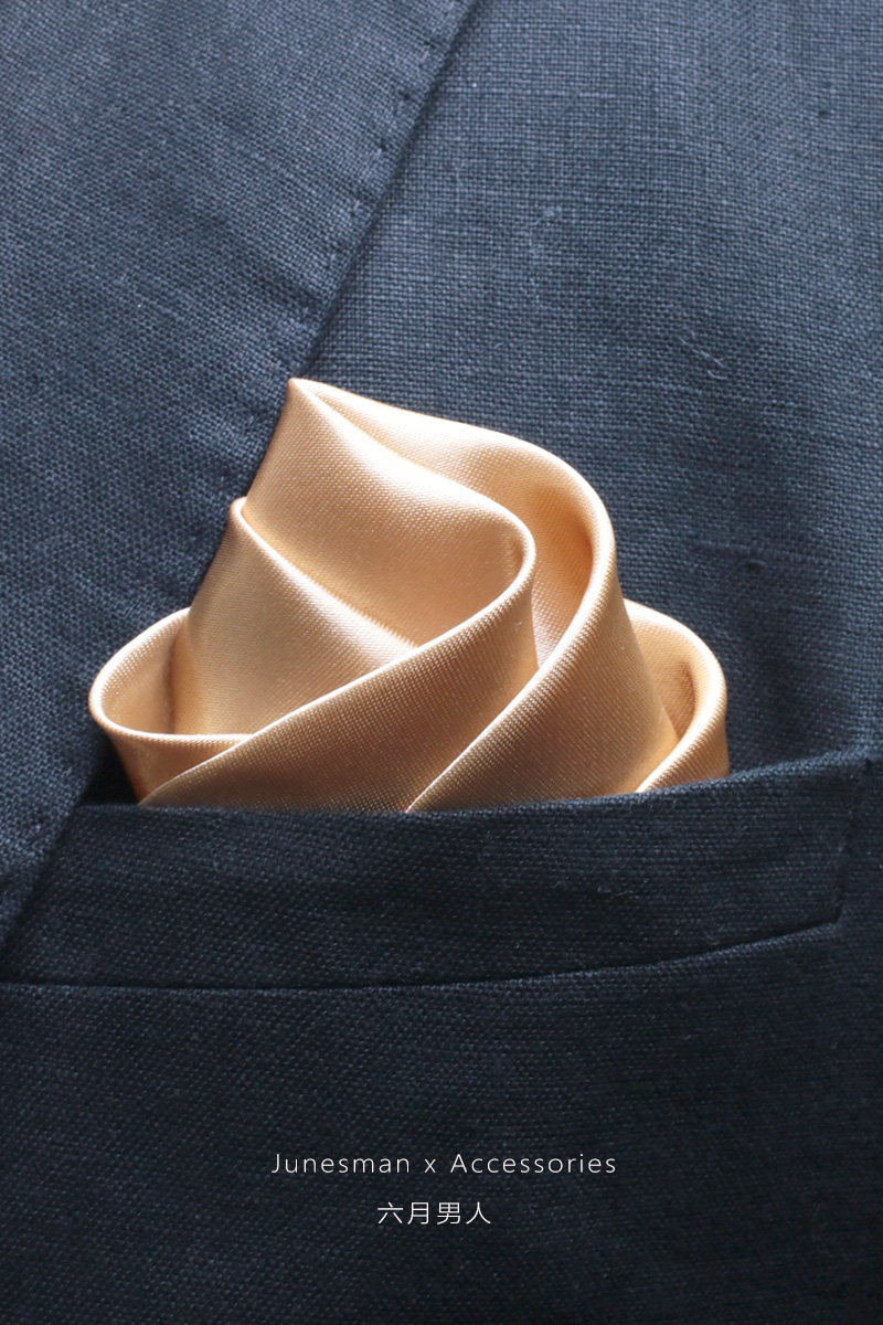 六月男人 手工制 仿真丝材质 西服胸口袋巾男士西装小方巾 香槟金