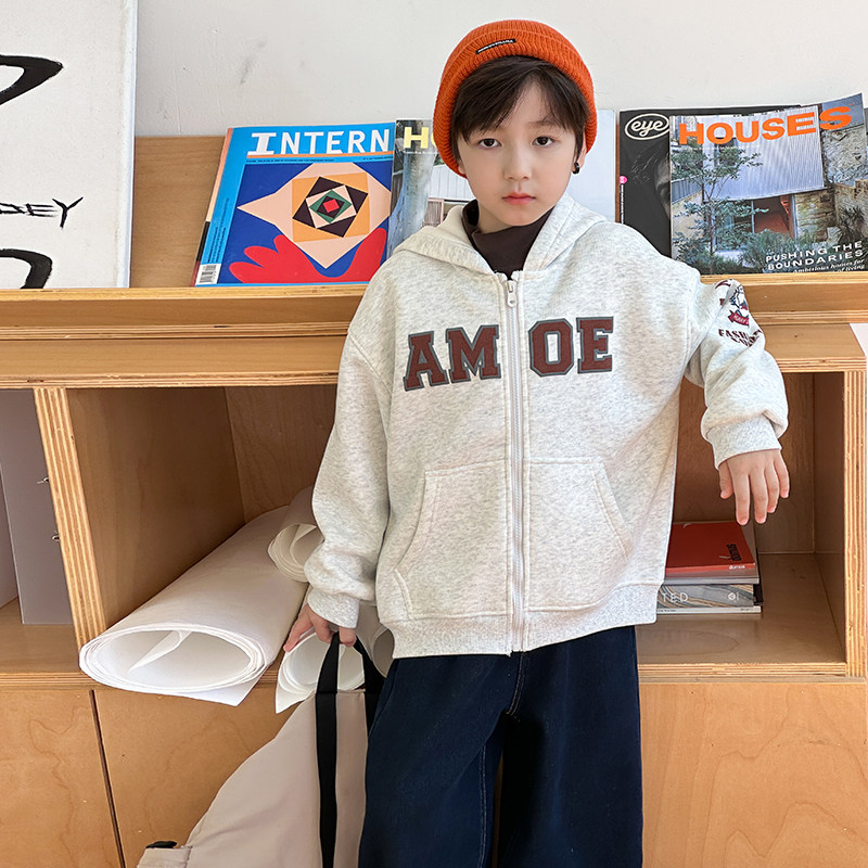 男童卫衣2025冬季新款儿童加绒保暖连帽美式开衫外套男宝冬装洋气