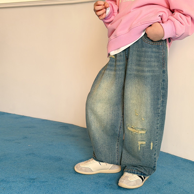 男童破洞牛仔裤2026春季新款儿童弯刀休闲裤酷帅男孩春装洋气长裤