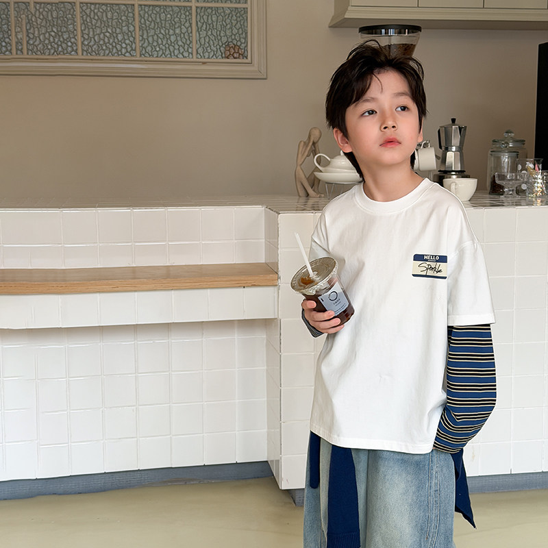男童长袖T恤2026春季新款儿童条纹假两件白色上衣男孩春装洋气潮