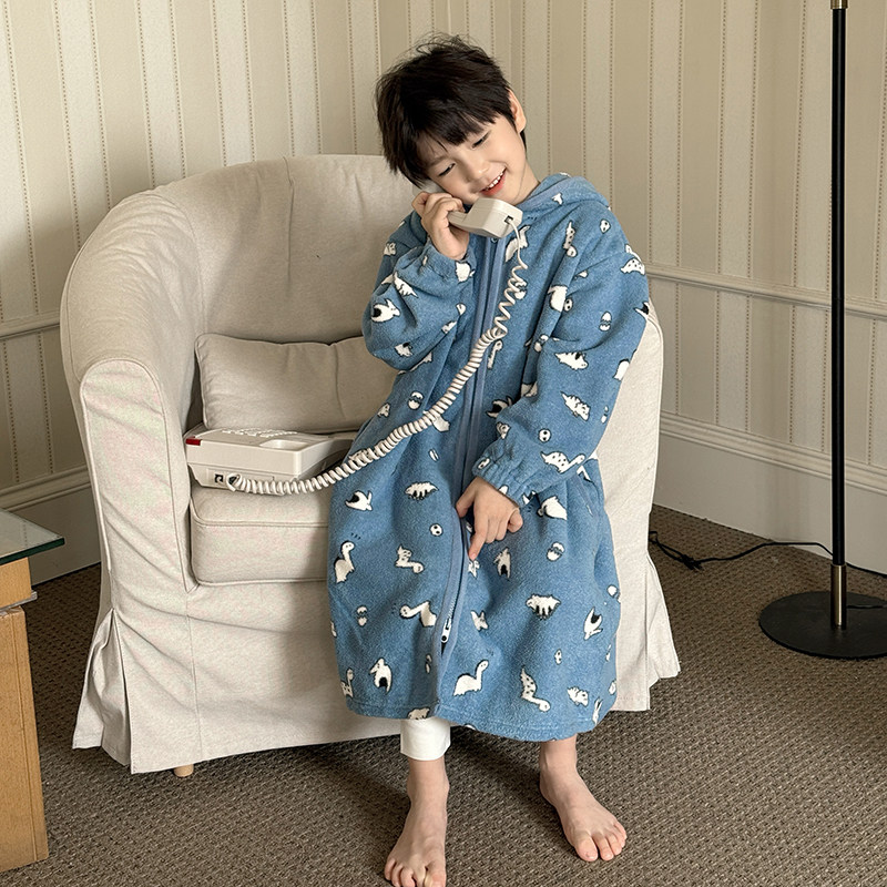 男童睡袍加厚2025冬季儿童珊瑚绒家居服保暖长款连帽睡衣冬装浴袍