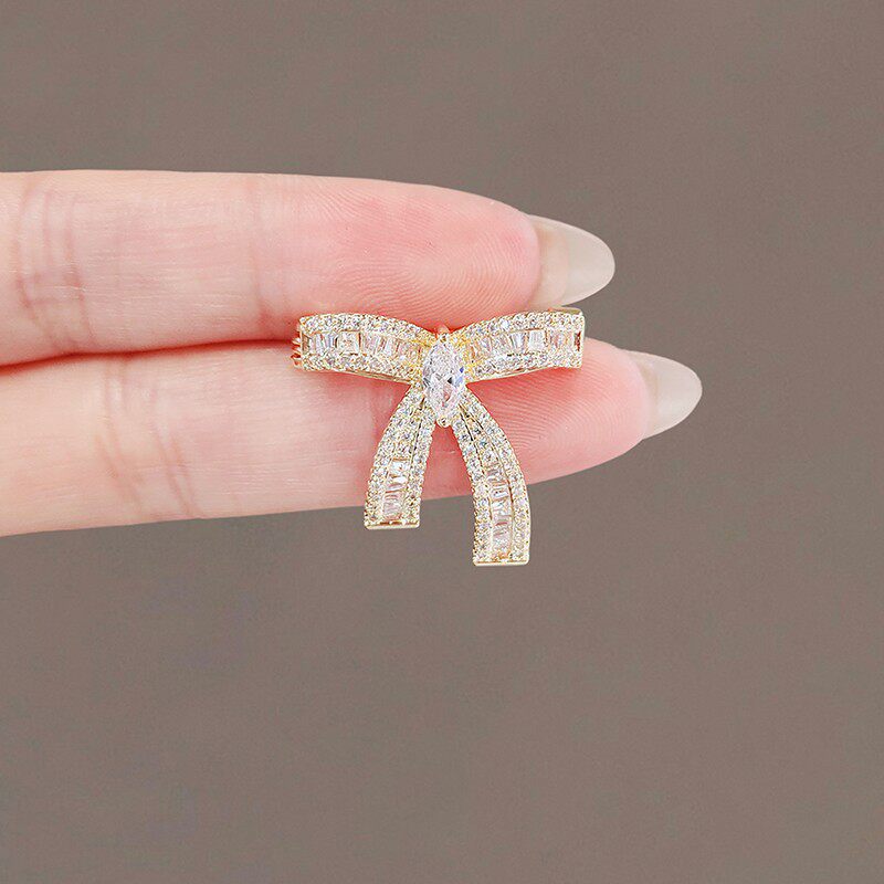 适用于爱马仕真金电镀锆石蝴蝶结胸针女时尚衣服配饰别针胸花固定