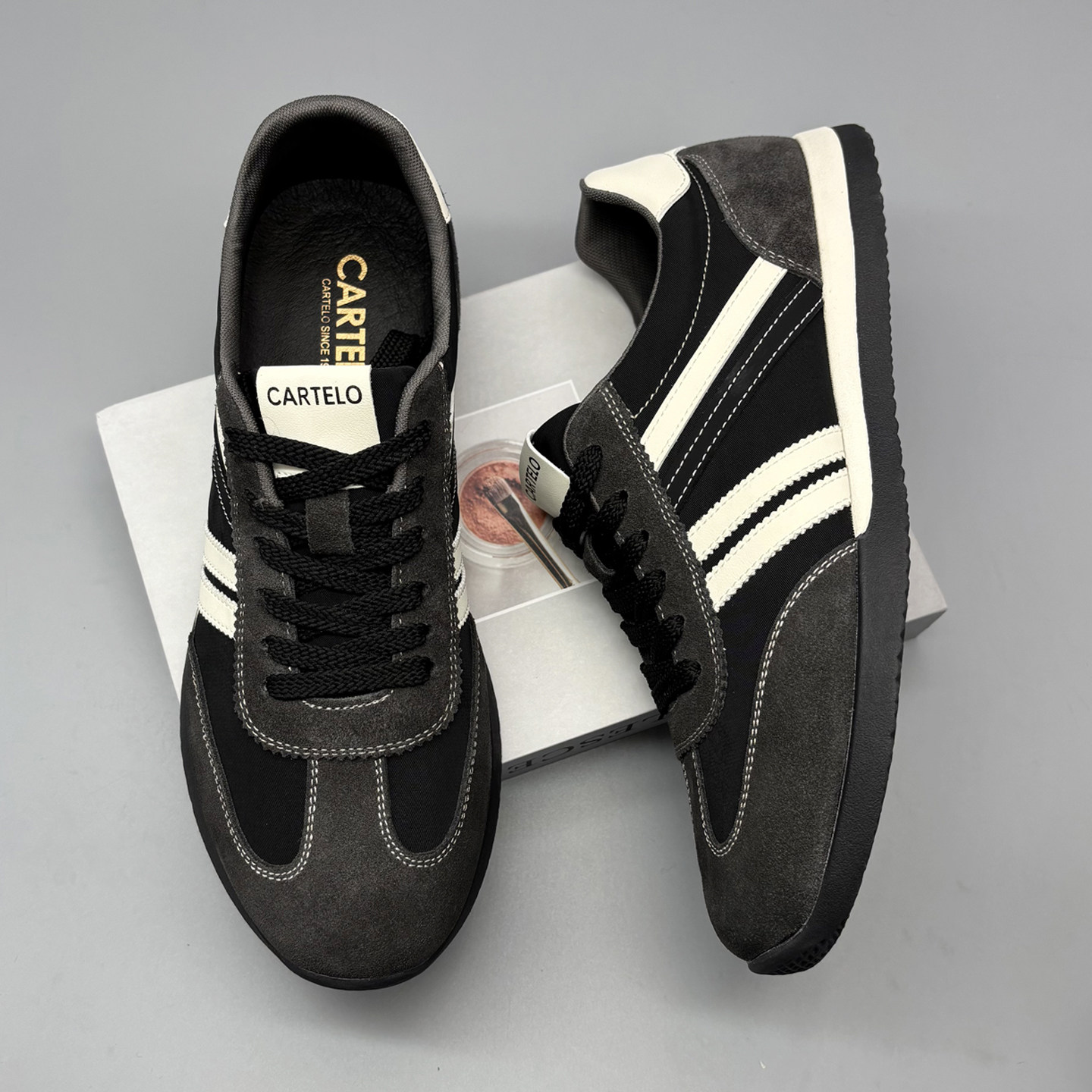 潮牌男鞋拼色德训鞋拼接运动休闲鞋青年软底时尚百搭透气街头板鞋,流行男鞋,德训鞋,淘宝优惠券,粉丝福利购,淘宝优惠卷