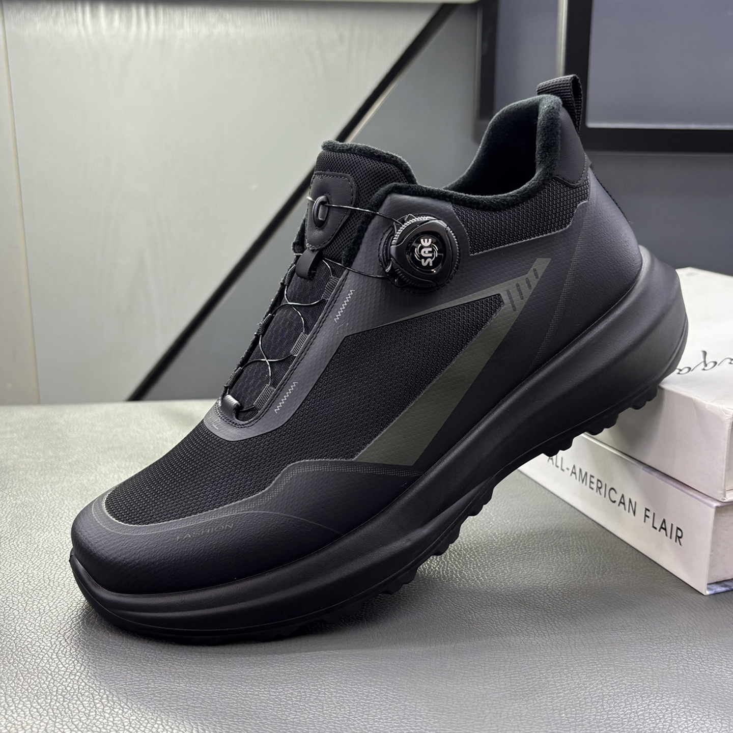 运动休闲徒步鞋防滑加绒男士棉鞋