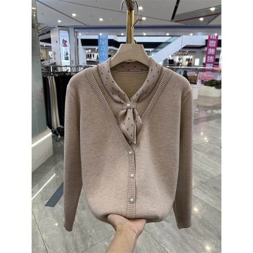 年轻妈妈的假两件套天鹅绒针织衫冬季新款时尚减龄针织衫下装衬衫