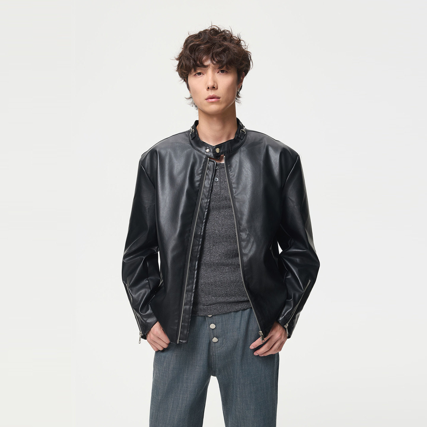 马衔扣立领PU皮夹克男机车服外套