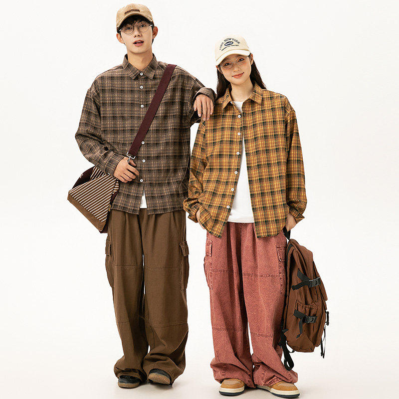 2024新款秋季情侣休闲百搭格子衬衫复古翻领宽松寸衫秋天黄色衬衣