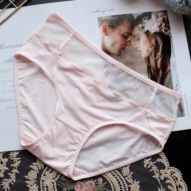 网纱内裤女透气速干舒适三角裤中腰性感纯欲拼接少女内内提臀短裤