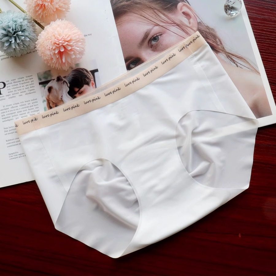 冰丝内裤女无痕薄款纯欲纯棉裆抗菌运动不夹臀瑜伽健身少女生短裤