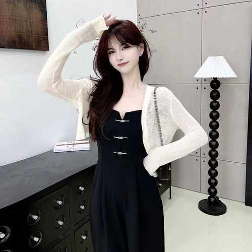 百搭官方旗舰店正品竹节卡卡女装