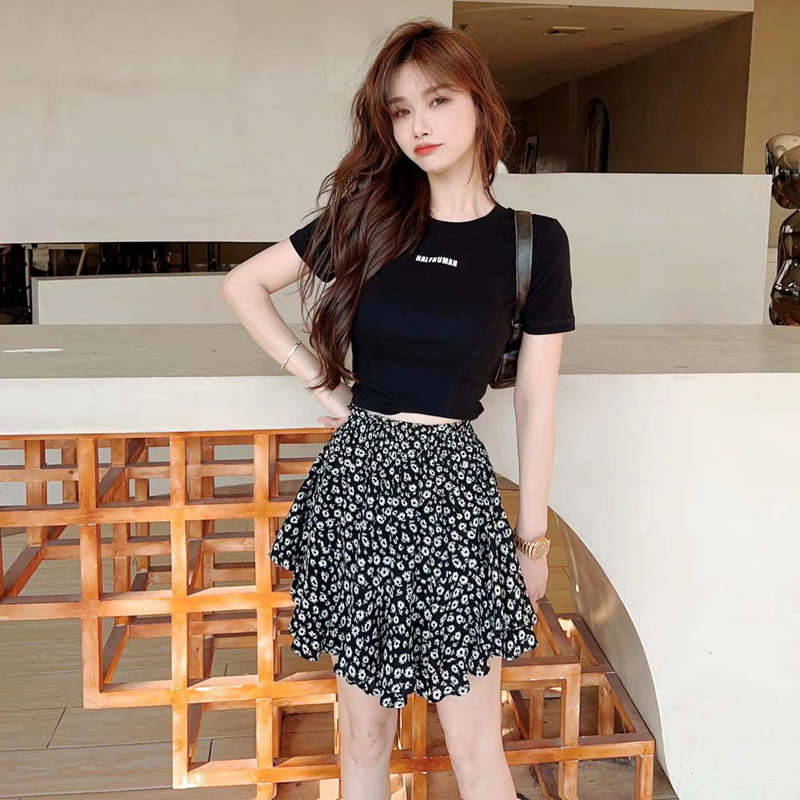 卡卡女装官方旗舰正品新款高腰小个子百搭碎花半身裙防走光裙裤女