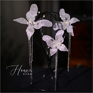 韩式 森系超仙亮粉蝴蝶结流梳发夹新娘婚礼高级感闪亮水晶结婚配饰