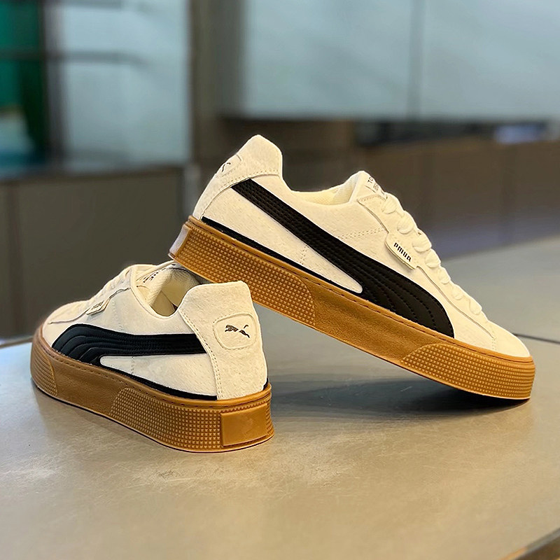 男鞋秋季潮流复古百搭运动休闲板鞋青少年轻便软底工作小白德训鞋