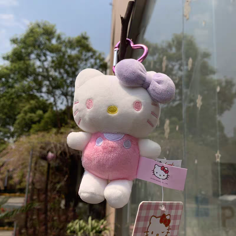 我先入了！粉色站姿kitty太惹了~12cm的挂件哦，少女心的姐妹bi入