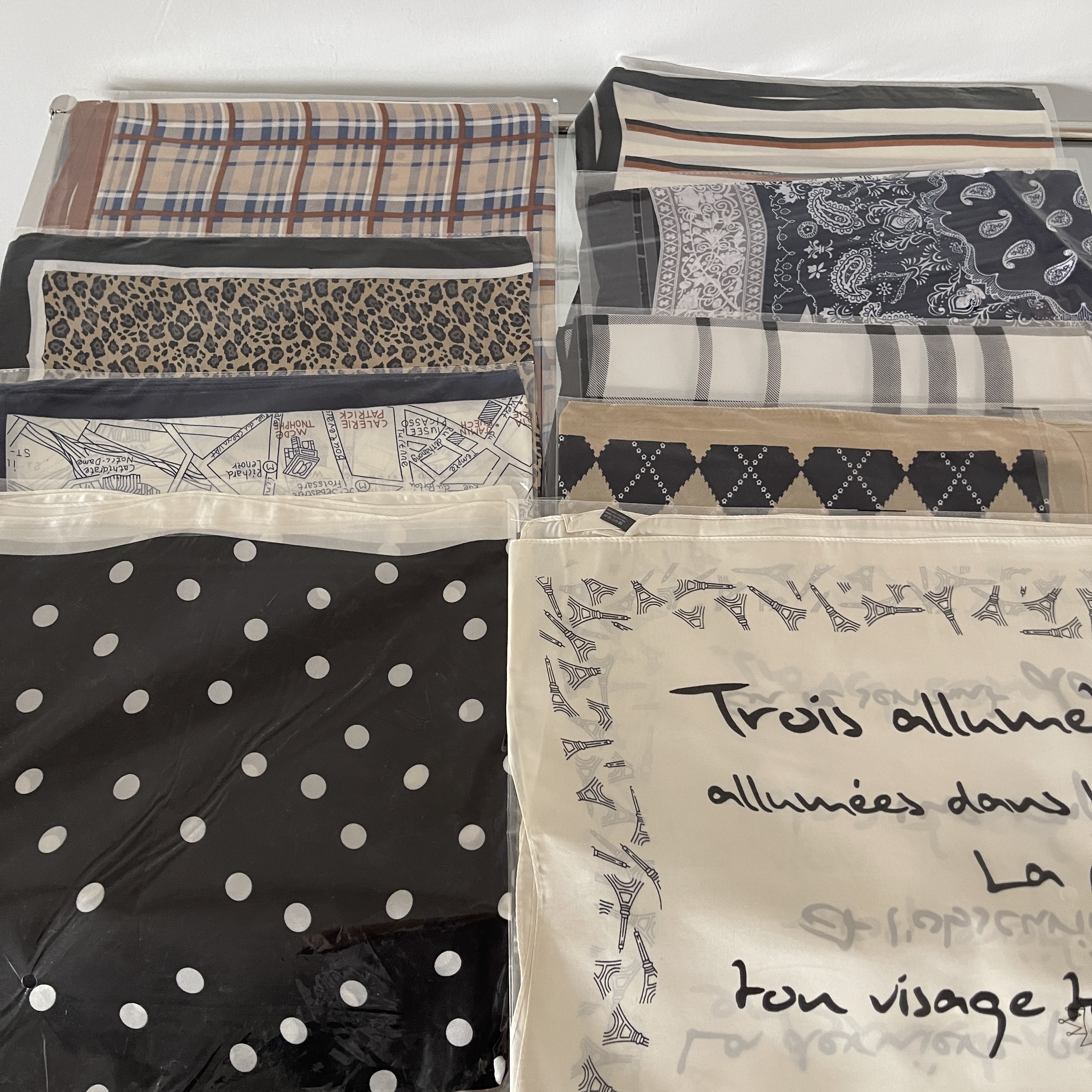 清仓特价！春夏百搭丝巾领巾抹胸大方巾围巾发带腰带不换货！