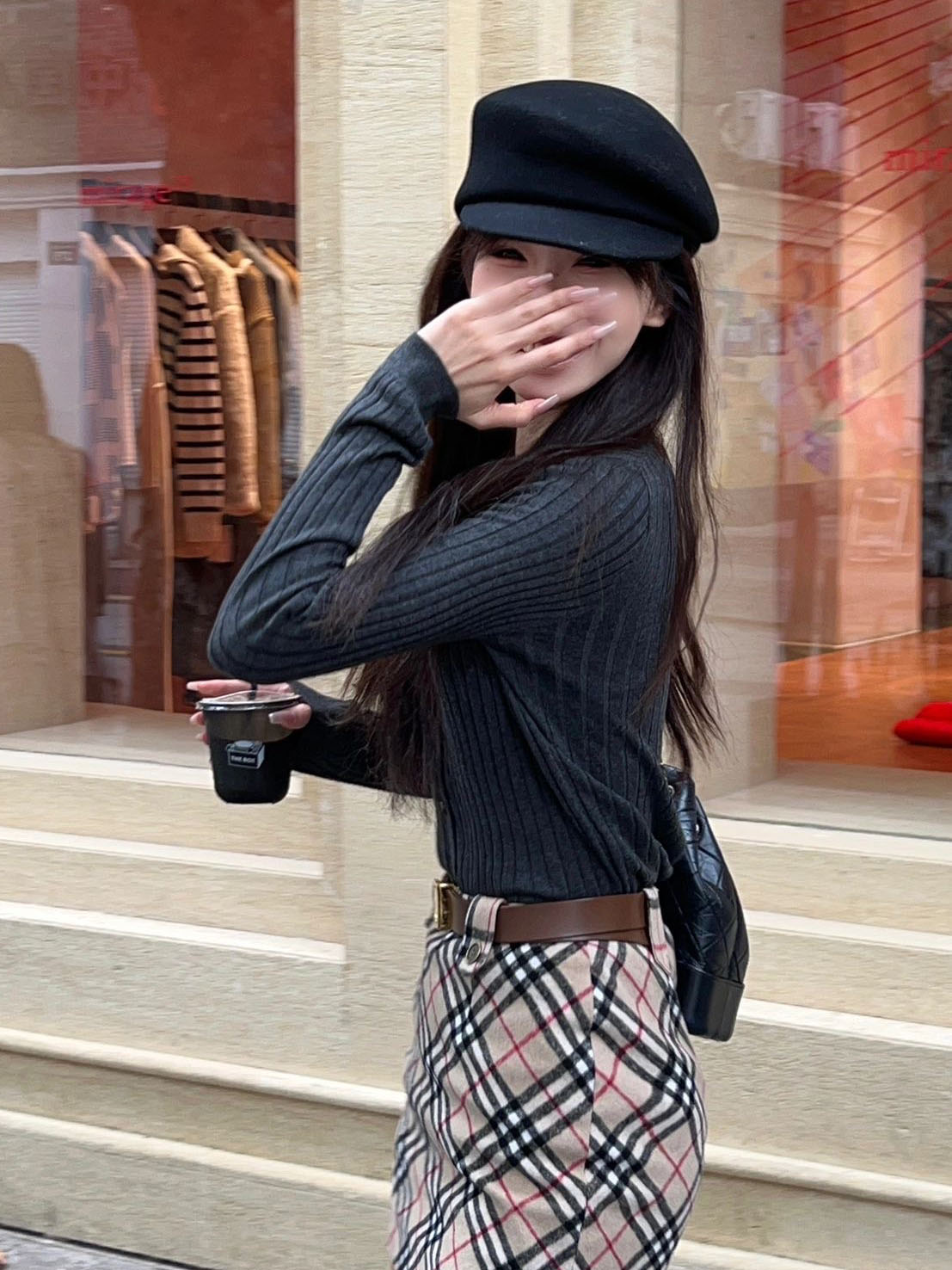 fever同款黑色羊毛呢报童帽女