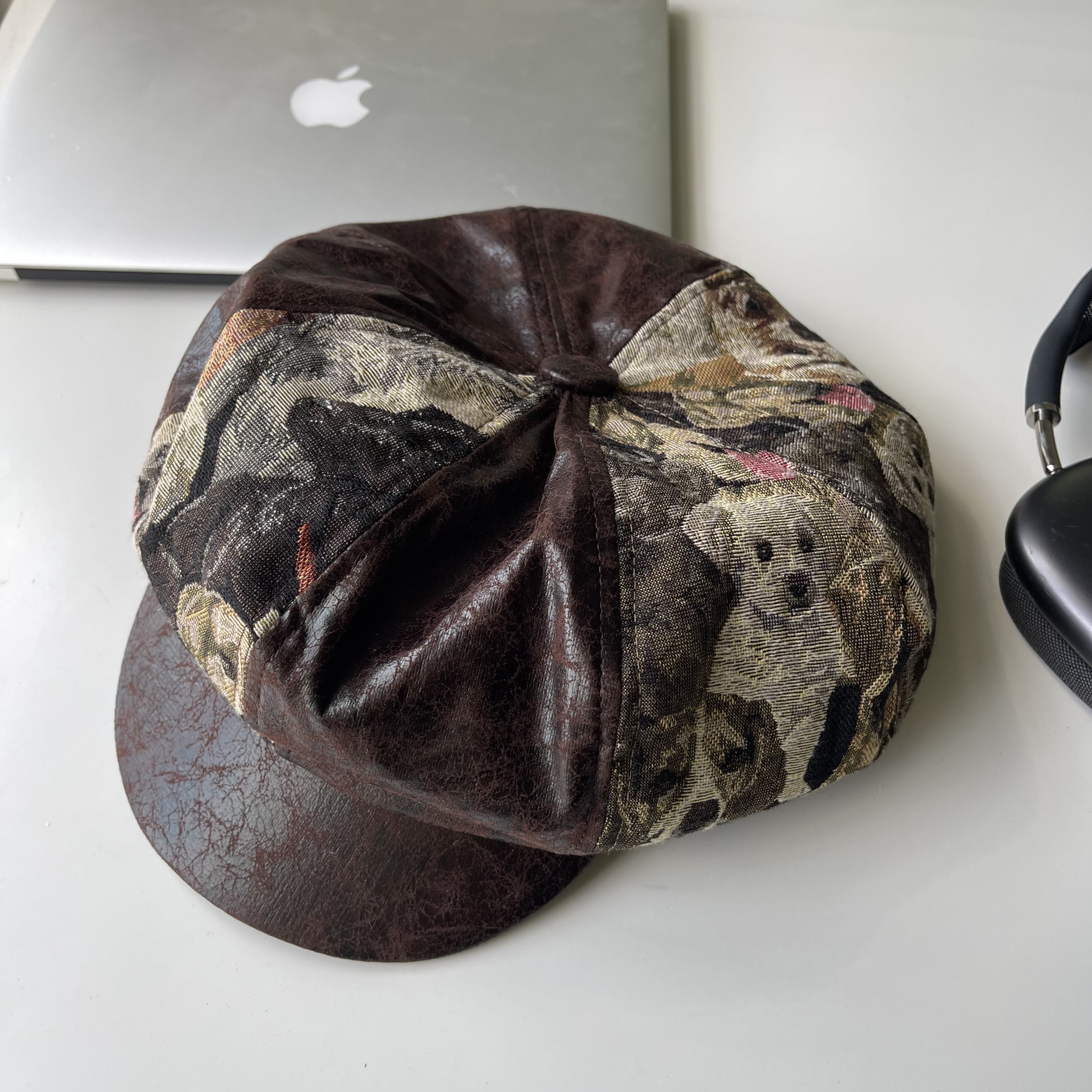 复古小狗提花拼接贝雷帽女