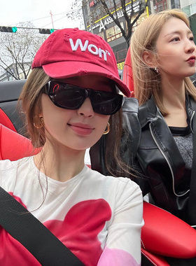 虞书欣同款WON字母刺绣棒球帽女买手店同款红色遮阳鸭舌帽四季款