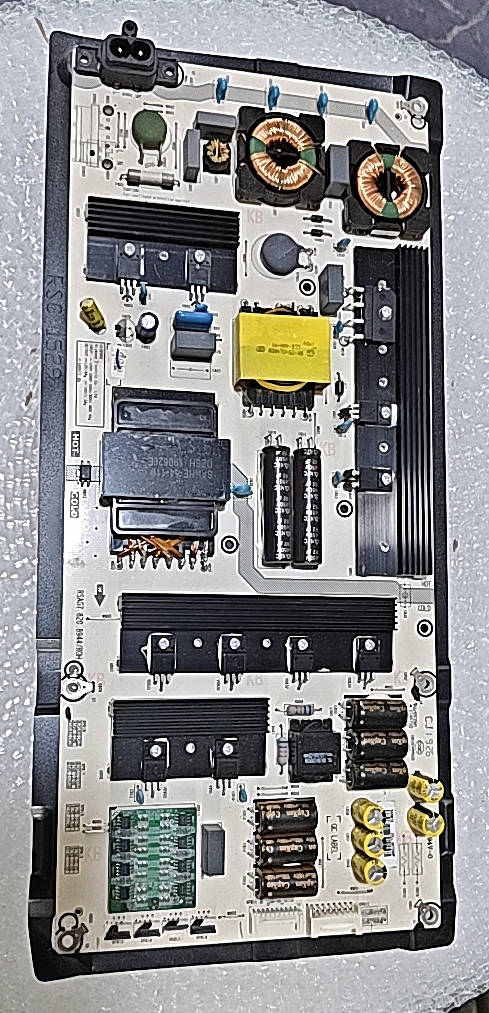 海信75E7F 75E5A HZ65U8E电源板TSAG7.820.8944 现货 测好