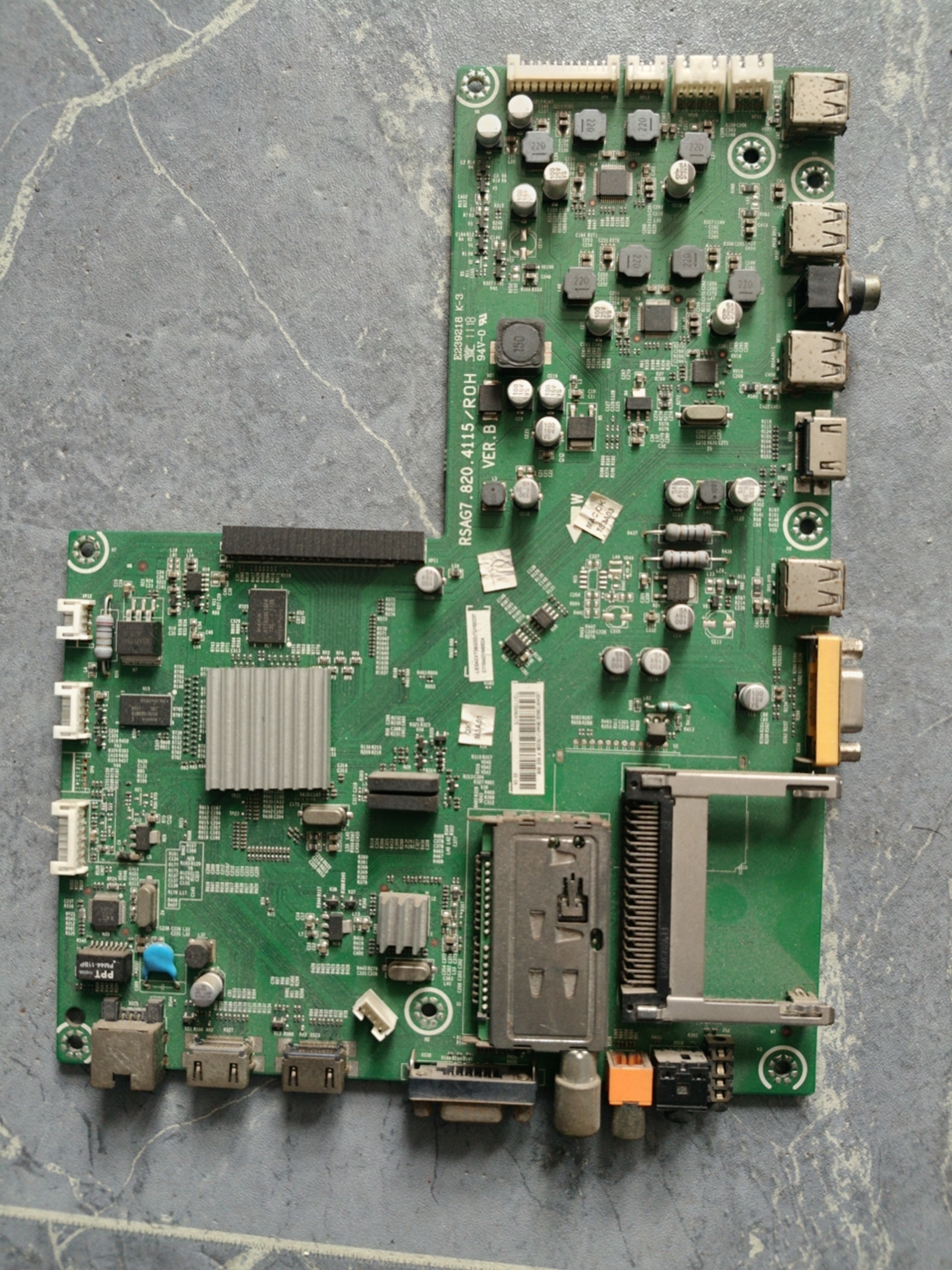 海信LED42XT39G3D（BOM1)150238主板RSAG7.820.4115