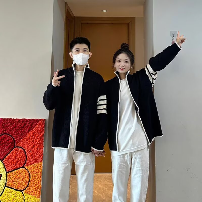 条纹撞色立领拉链毛衣外套男女秋冬新款宽松百搭情侣慵懒针织开衫