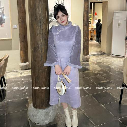 哒头.Studio【烟岚云岫】微胖mm大码2024新款设计感显瘦连衣裙女