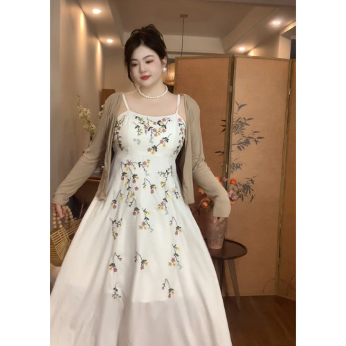 哒头.Studio【伊甸花园】微胖mm大码新款新中式显瘦设计感连衣裙