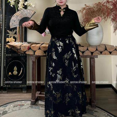 哒头.Studio【锦绣山河】微胖mm大码2023新款显瘦修身马面裙套装