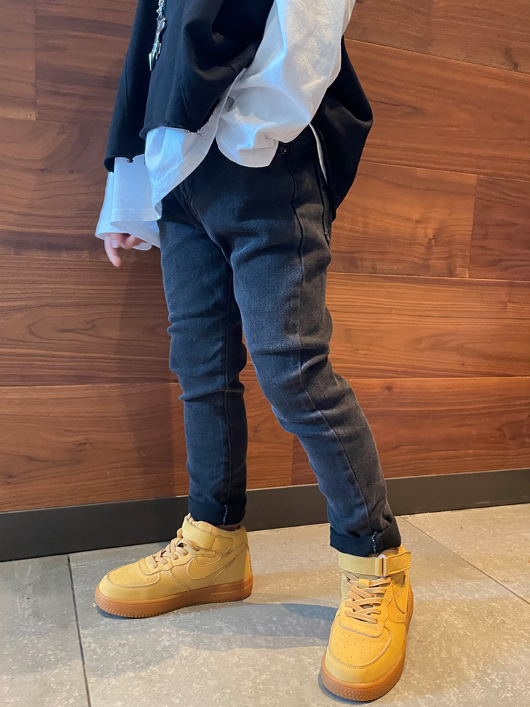 男宝小脚修身牛仔裤子黑灰长裤