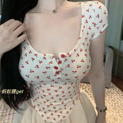 纯欲欧美风辣妹樱桃印花短袖T恤女夏季纽扣修身显瘦弧形下摆上衣