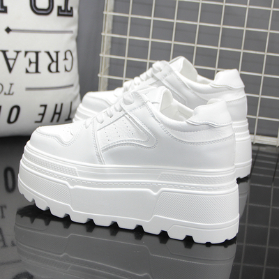 10厘米小个子厚底小白鞋女2025秋冬新款时尚百搭增高休闲运动板鞋