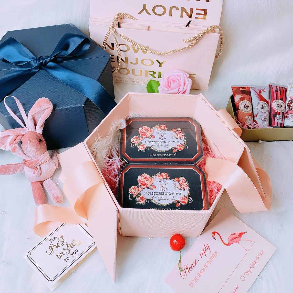 拍1发2盒玫莉蔻玫瑰护手霜套装礼盒补水保湿随时携带正品可查防伪