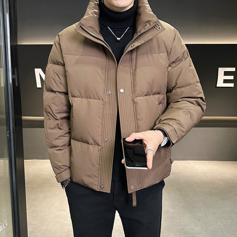高级感防寒服立领休闲短款羽绒服