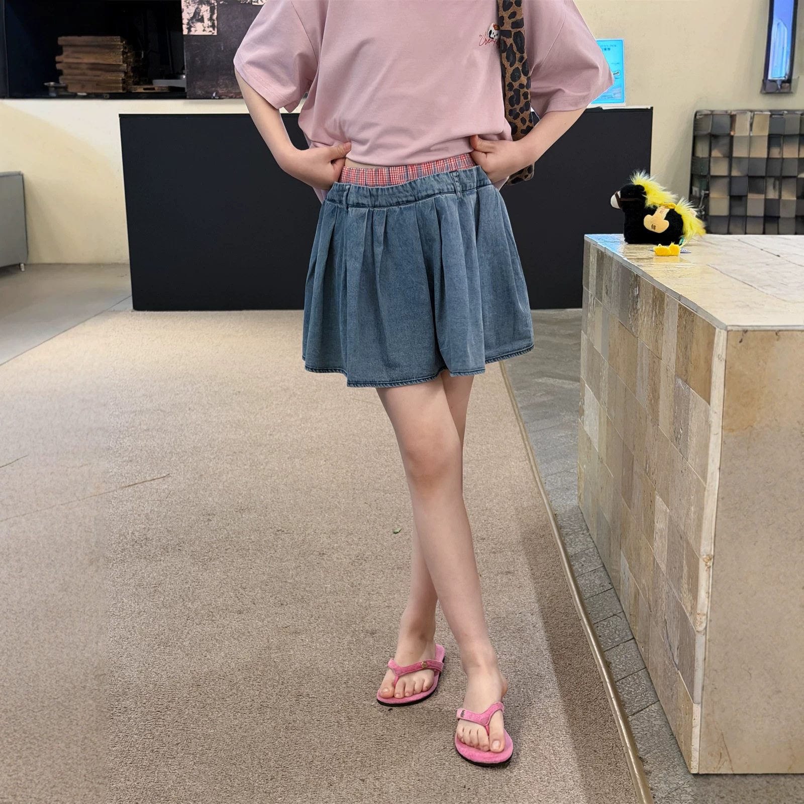 花与寻童装女童牛仔半身裙2026夏季新款百搭休闲韩系牛仔百褶裙潮