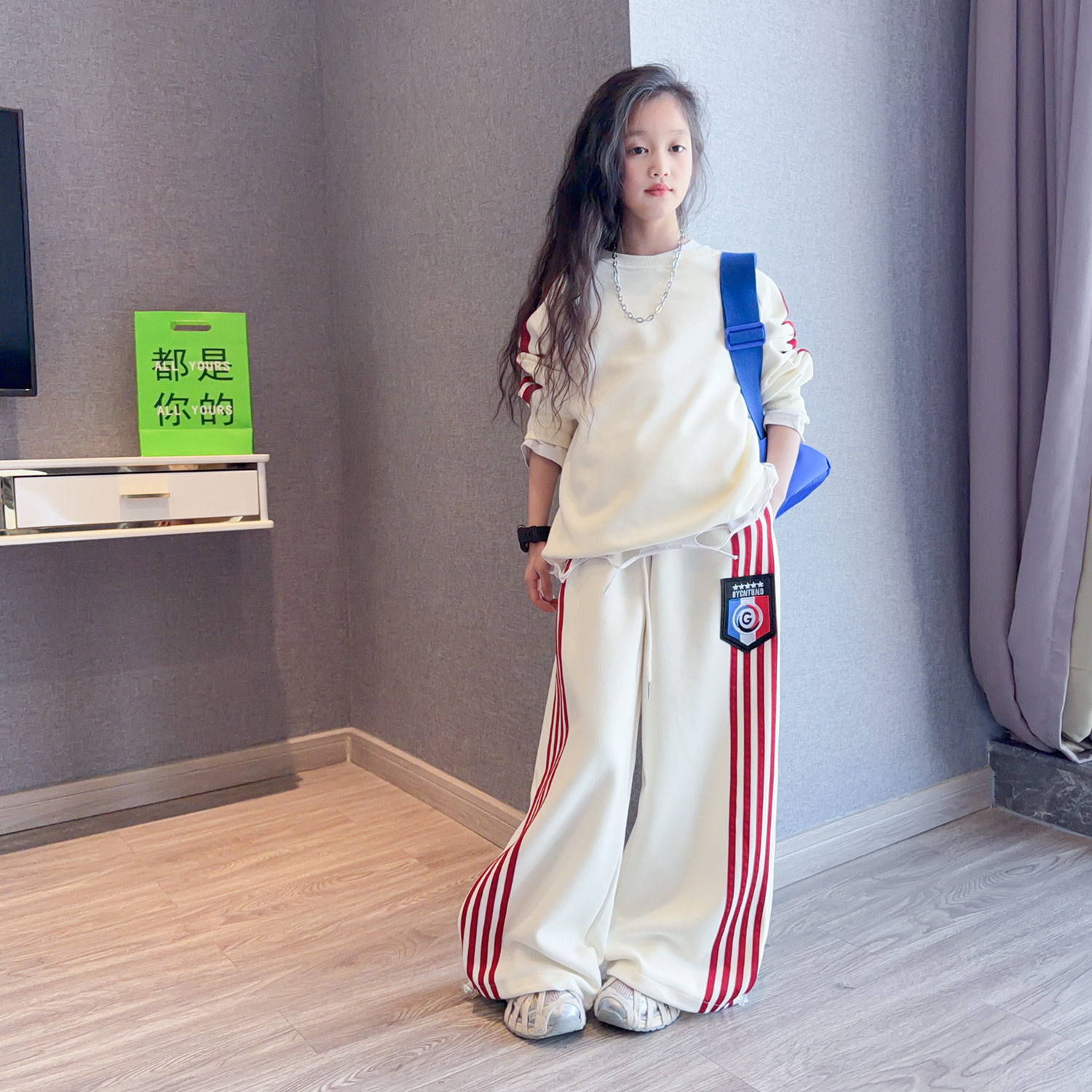 女童休闲运动套装春秋装2026新款大童女孩韩版卫衣阔腿裤两件套潮