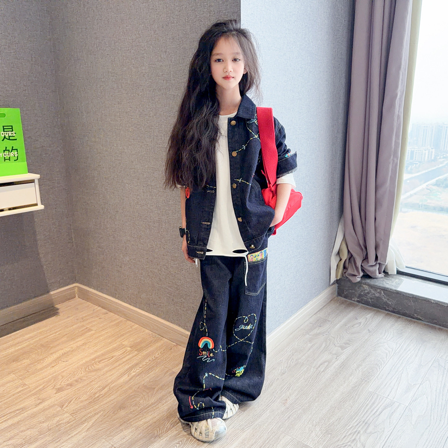 女童2026春装新款复古牛仔套装男女同款刺绣夹克外套直筒裤两件套