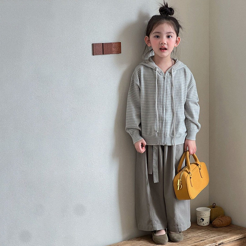 女童春秋季条纹连帽针织开衫上衣2026新款纯色休闲裤子洋气两件套