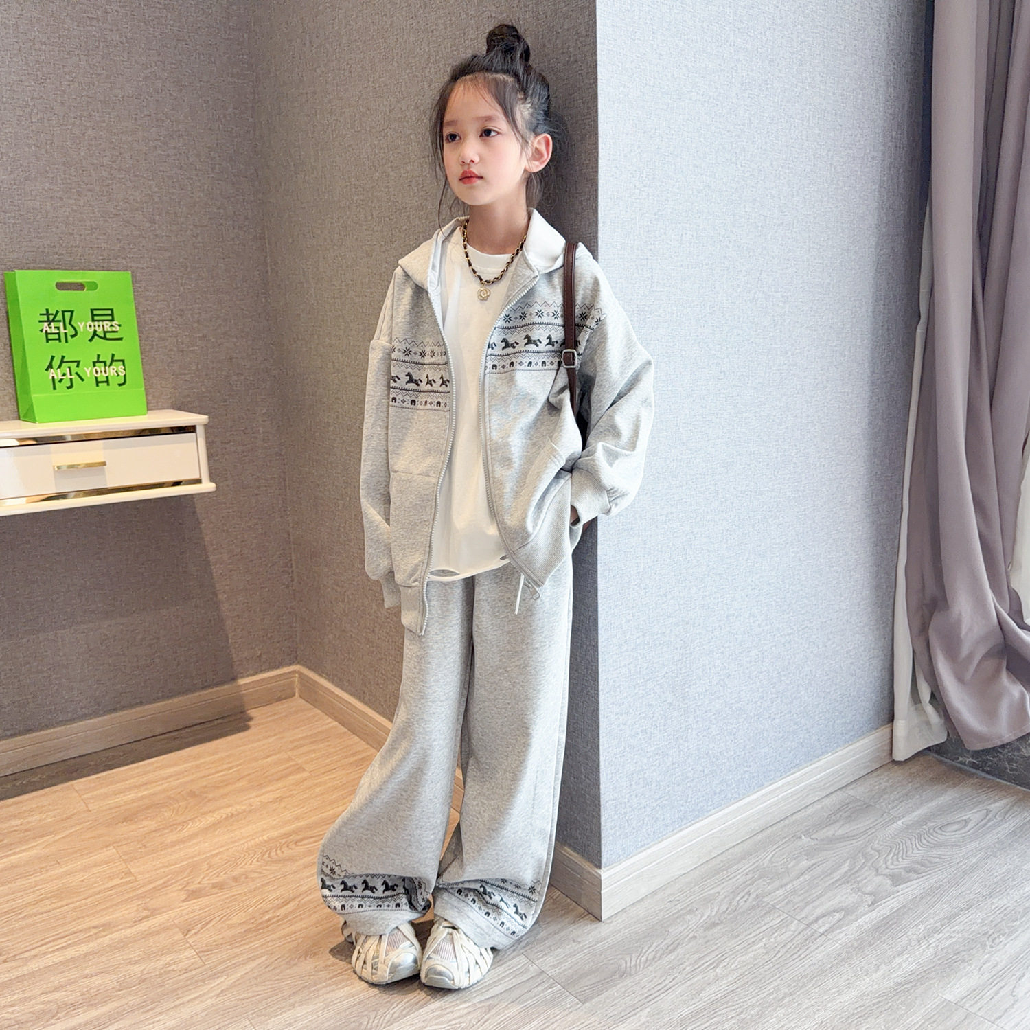 女童春秋2026新款洋气大童韩系费尔岛连帽外套阔腿裤春款运动套装