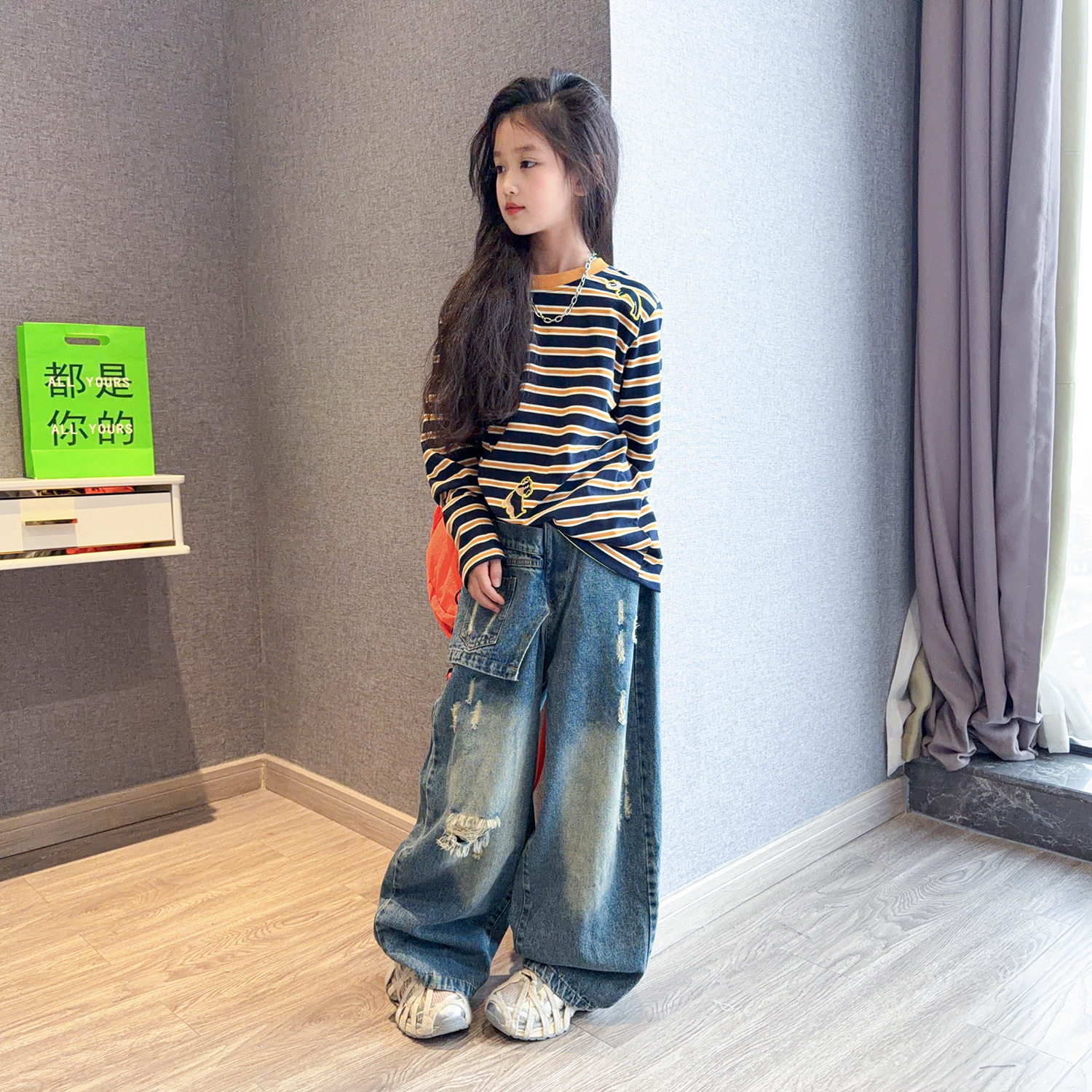 女童卫衣套装春秋款2026新款洋气女孩宽松条纹上衣休闲弯刀牛仔裤
