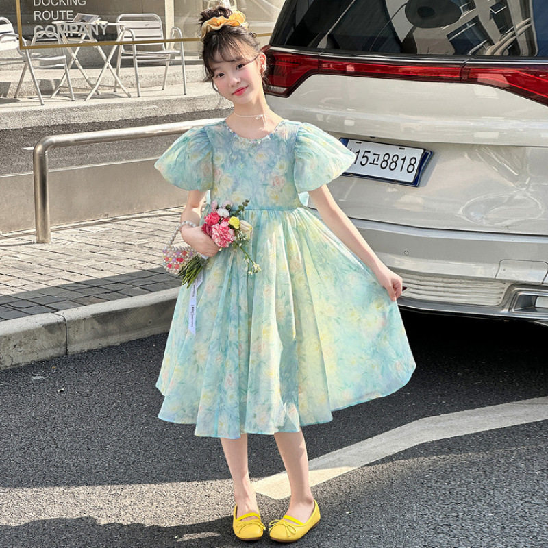 女童连衣裙夏季2026新款泡泡袖碎花公主裙洋气韩系甜美大裙摆裙子