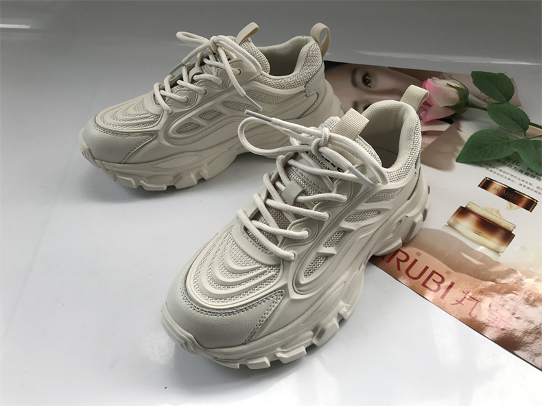 小虎牙网面软厚底休闲复古