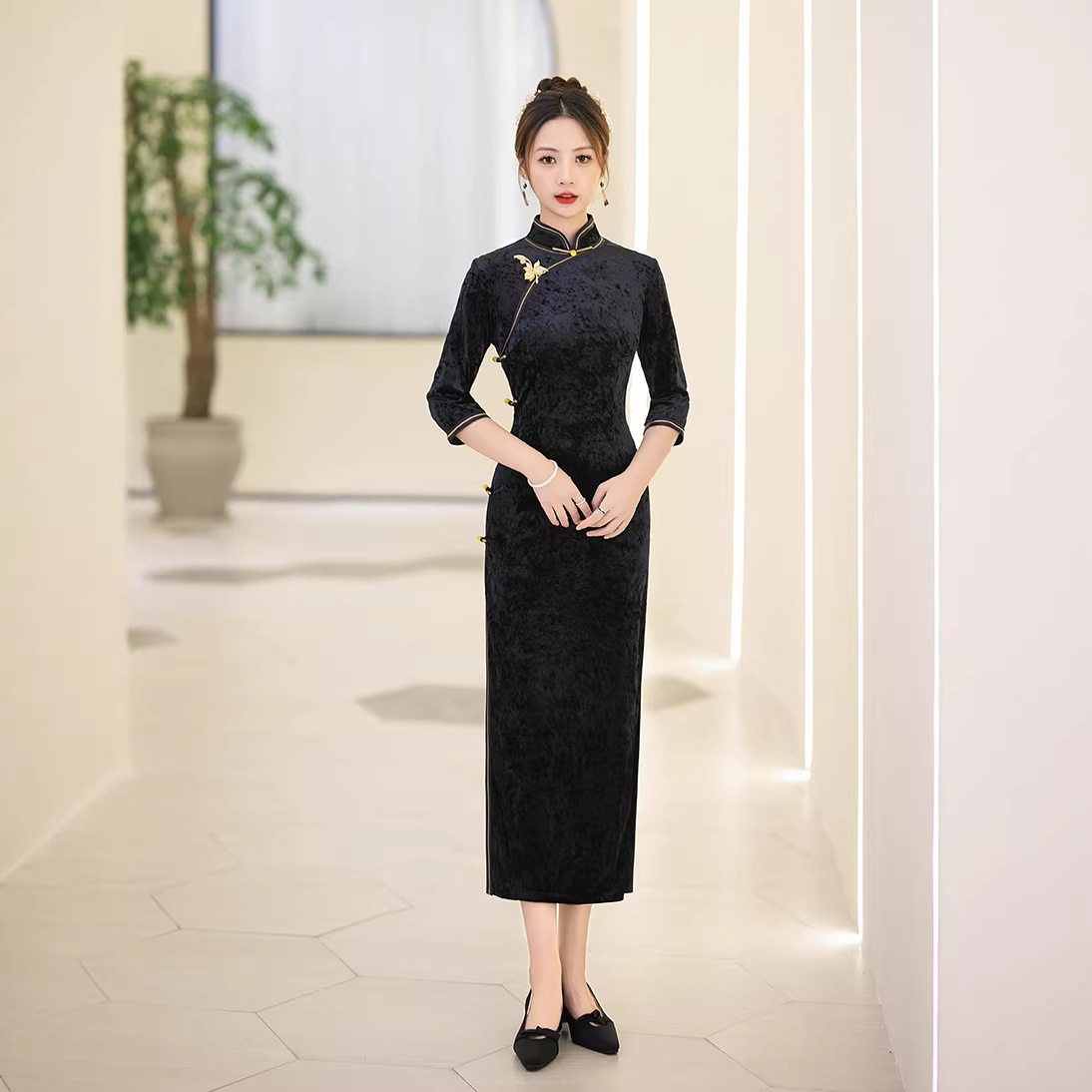 唐之语固执官方旗舰店专柜同款名兰世家2026新款四美子梦之超旗袍图片