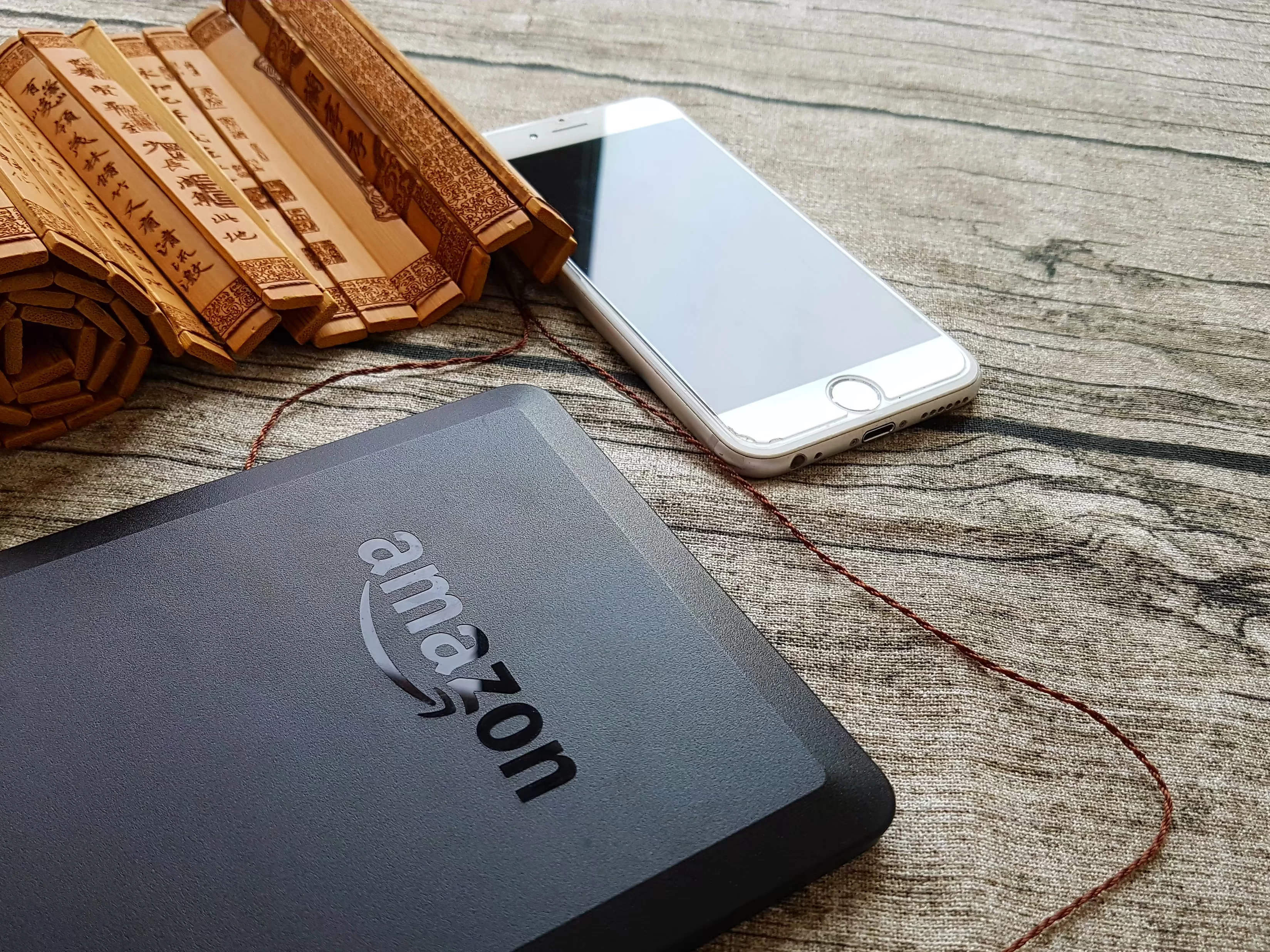 Второй -hand Kindle499 версия 558 начального уровня Единицы Amazon E-Paper читалка