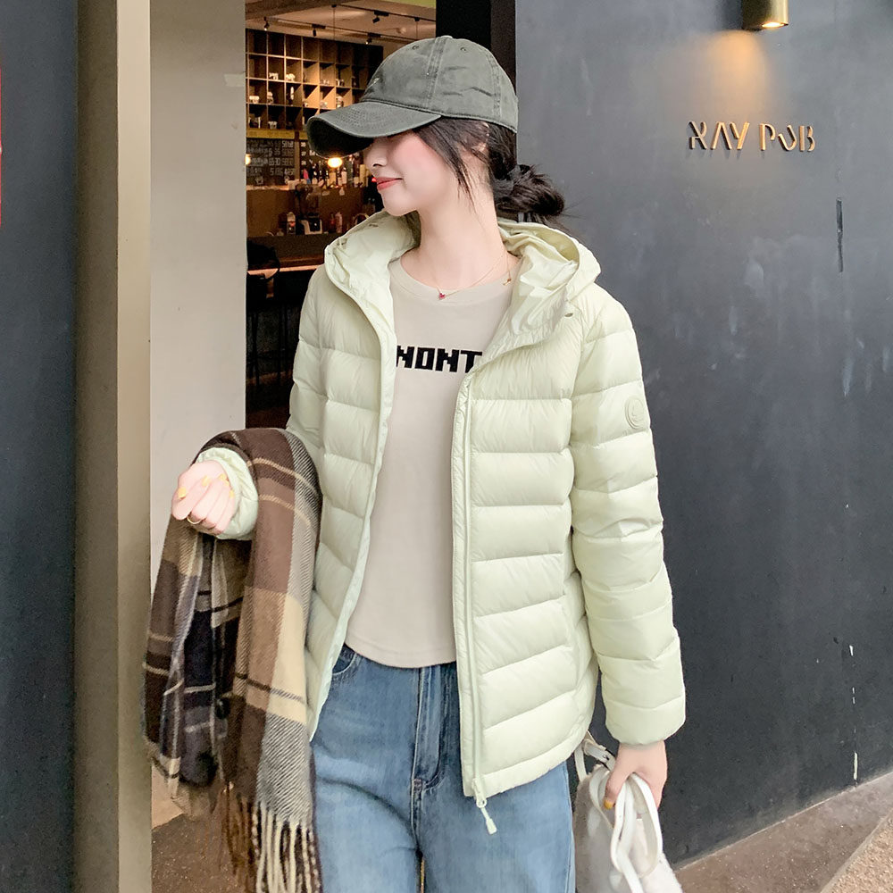 排骨羽绒服女轻薄短款显瘦保暖