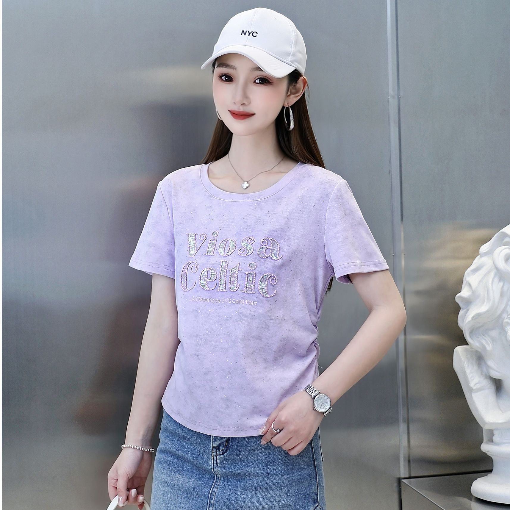 字母印花紫色短袖T恤女夏季2026新款短款显瘦设计感小众扎染上衣