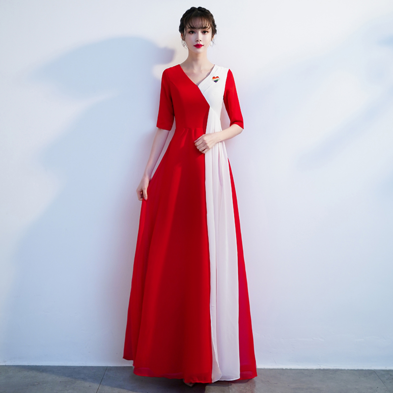 诗歌朗诵中国2021主持人表演演出服礼服风合唱团新款女服装大长裙