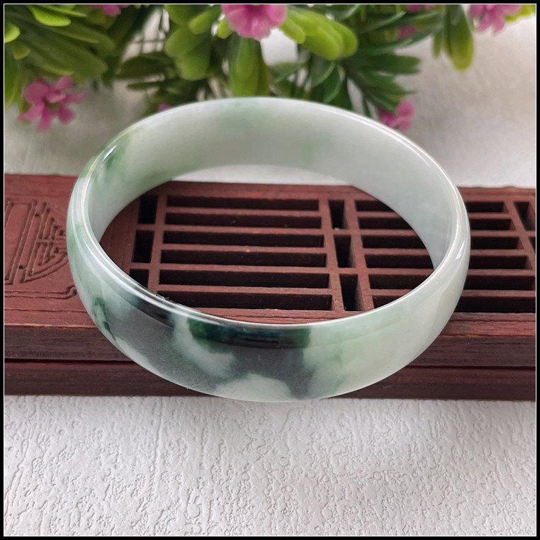 49小圈口天然缅甸翡翠A货手镯冰糯种飘花福镯公主镯玉镯子女